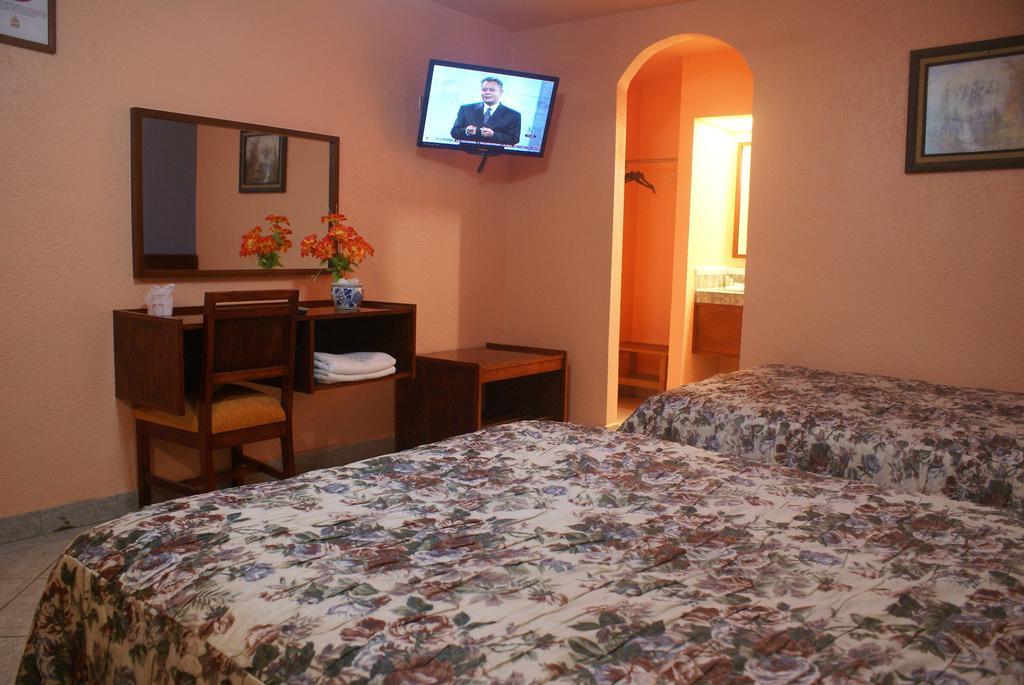Hotel De Mexico Matamoros  Habitación foto